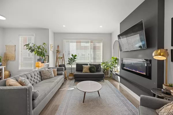 27640 Lantern AVE #10, Abbotsford, BC V4X 1M3