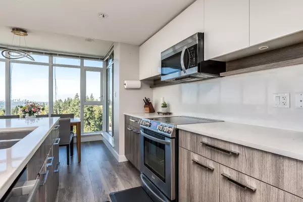 Coquitlam, BC V3K 0C5,958 Ridgeway AVE #1202