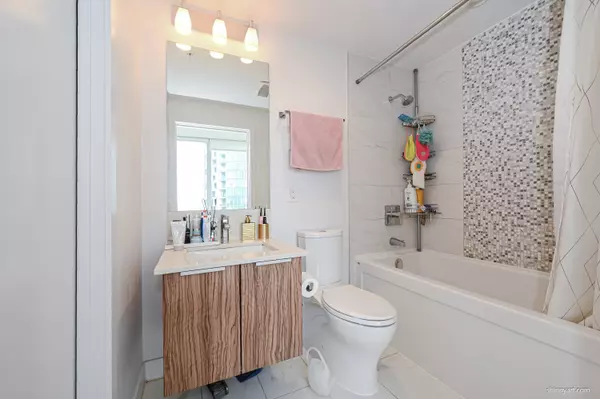 Vancouver, BC V6Z 0E3,1283 Howe ST #3602