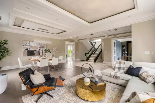 Vancouver, BC V6M 2L9,1461 W 47th AVE