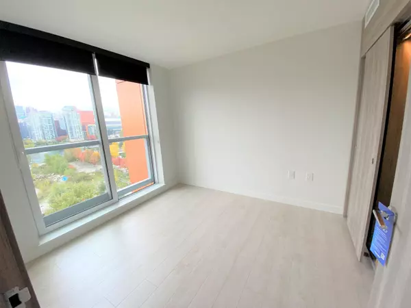 Vancouver, BC V5W 2N6,1768 Cook ST #1106