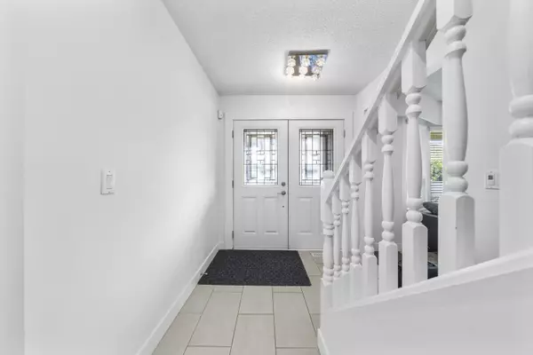 Richmond, BC V7C 4V8,8191 Mirabel CT