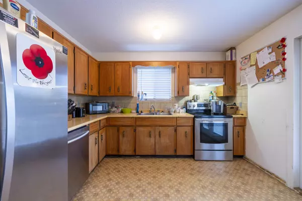 Surrey, BC V3R 8C6,9742 149 ST