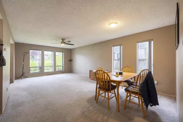 Surrey, BC V3R 8C6,9742 149 ST