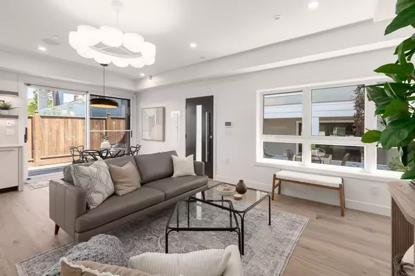 Vancouver, BC V6M 1A3,1135 W 33rd AVE