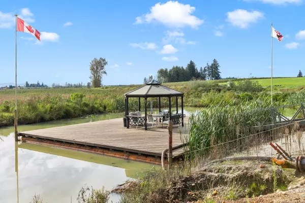 197 Clearbrook RD Abbotsford, BC V2T 5X1