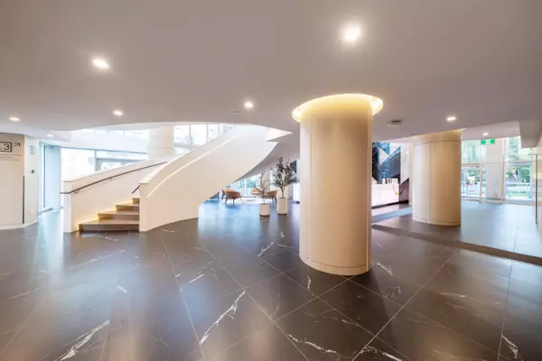 Surrey, BC V3T 0V3,13778 100 AVE #610