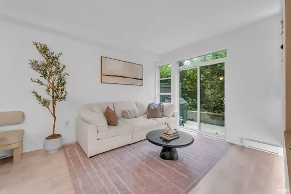 North Vancouver, BC V7H 0E3,2045 Heritage Park LN #128