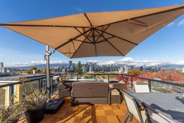 Vancouver, BC V6H 1C3,1017 W 8th AVE