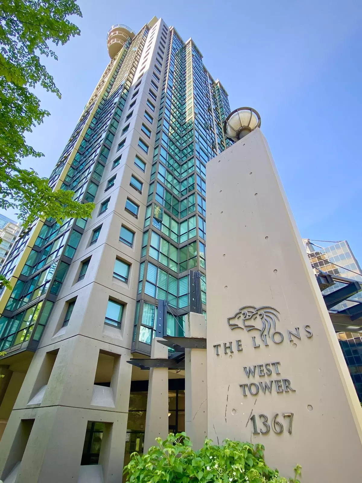 Vancouver, BC V6E 4R9,1367 Alberni ST #905