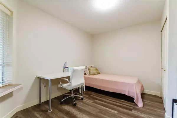 Abbotsford, BC V2T 4T8,32615 Murray AVE #21