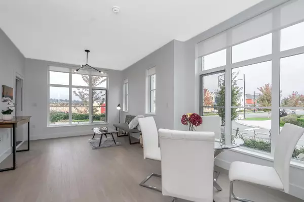 Delta, BC V4L 0B5,320 Ridge ST #102