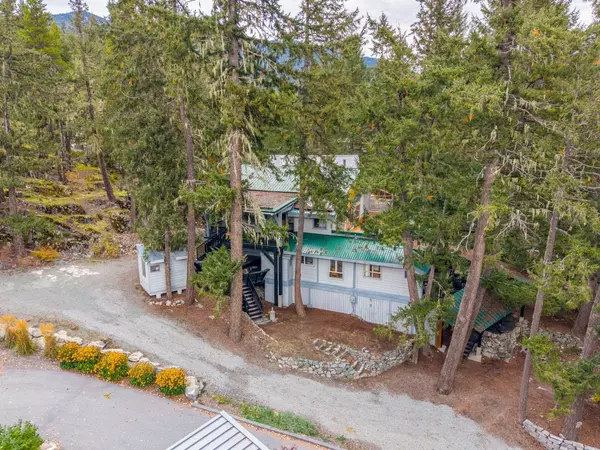 Whistler, BC V8E 0G5,9539 Emerald DR