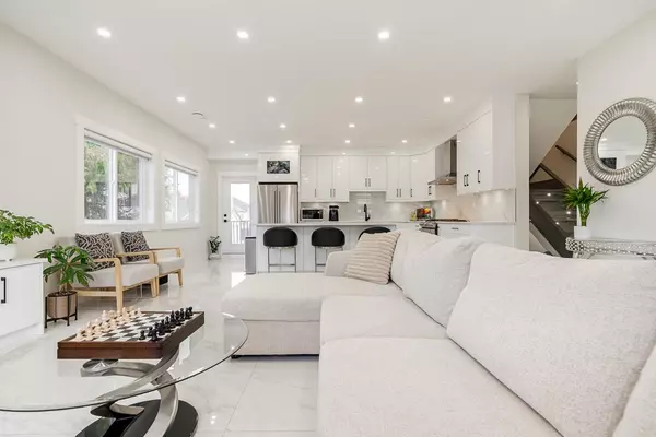 Coquitlam, BC V3B 4C3,3080 Oxford ST