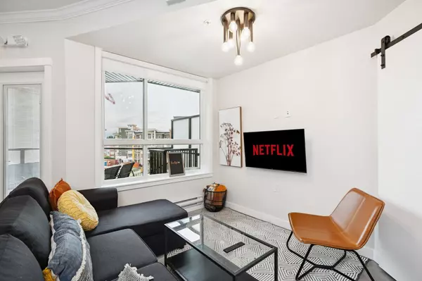 Maple Ridge, BC V2X 5Y6,12109 223 ST #417