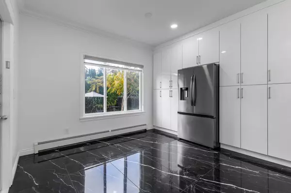 8463 Bailey PL Mission, BC V4S 0B3