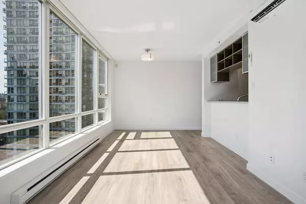 Vancouver, BC V6Z 3G6,928 Beatty ST #1205
