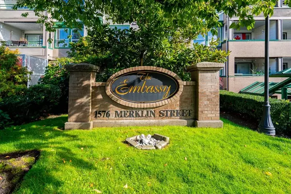 1576 Merklin ST #205, White Rock, BC V4B 5K2