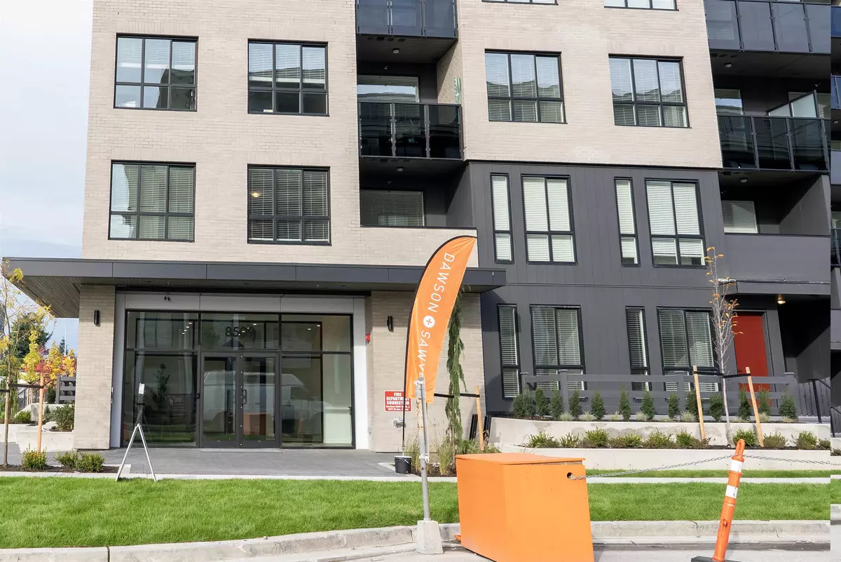 Surrey, BC V4N 6Y6,8509 158 ST #129