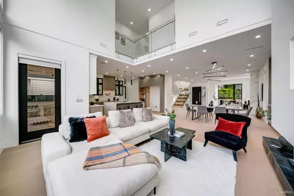 Coquitlam, BC V3J 2Z3,819 Cornell AVE