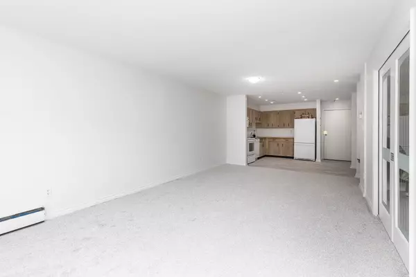 White Rock, BC V4B 5A7,1561 Vidal ST #113