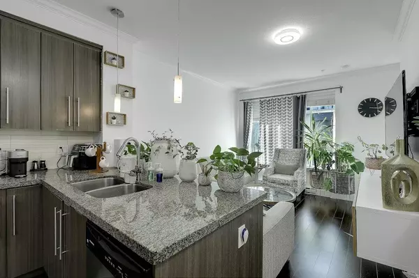 Langley, BC V2Y 0J9,8251 209b ST #94
