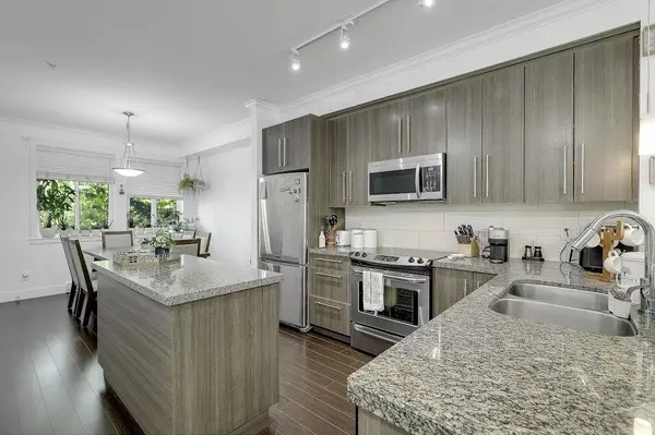 Langley, BC V2Y 0J9,8251 209b ST #94