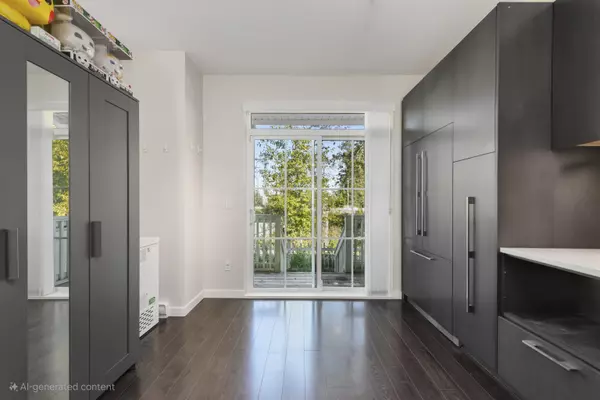 Ladner, BC V4K 0C9,5551 Admiral WAY #27