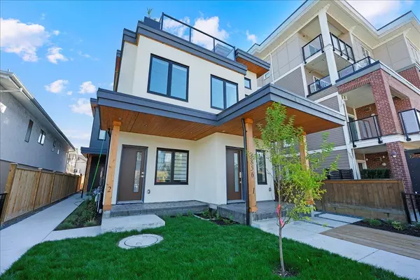 Vancouver, BC V5R 2A3,4854 Slocan ST