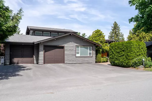 Abbotsford, BC V4X 1W7,32923 Clayburn RD