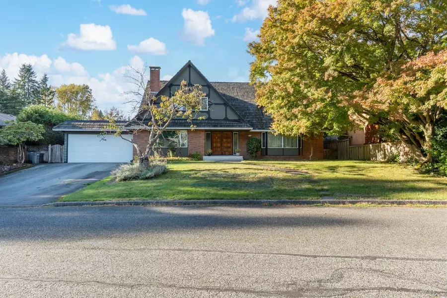 5 Semana CRES, Vancouver, BC V6N 2E1