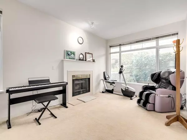 Vancouver, BC V5S 4T3,3576 Rainier PL #1