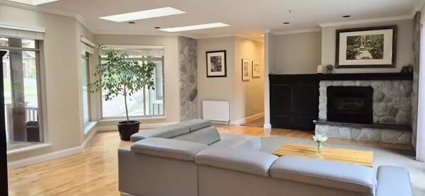 158 Stonegate DR, West Vancouver, BC V0N 3Z2