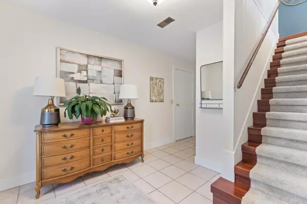 8442 Harms ST Mission, BC V2V 6G2