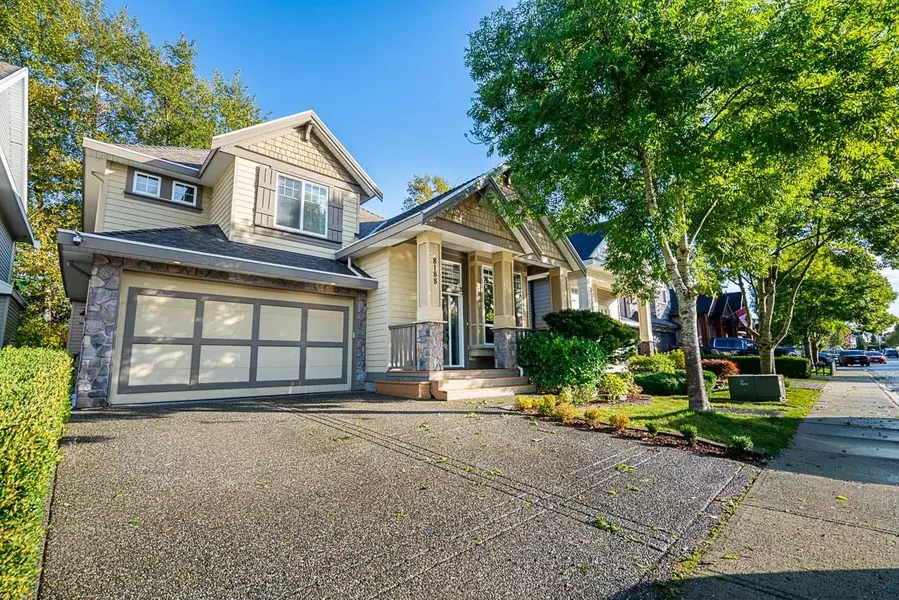 8188 211 ST, Langley, BC V2Y 0E4