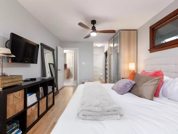 1144 W Keith RD North Vancouver, BC V7P 1Y7