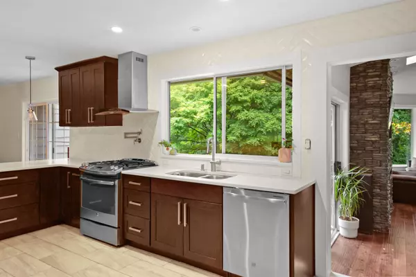Abbotsford, BC V4X 2P4,28280 Myrtle AVE