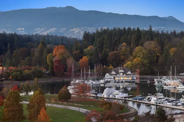 1790 Bayshore DR #504 Vancouver, BC V6G 3G5