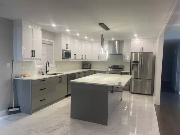 Abbotsford, BC V2T 3X1,32668 Pandora AVE