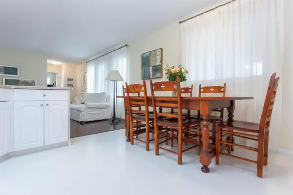 1840 160 ST #190 Surrey, BC V4A 4X4