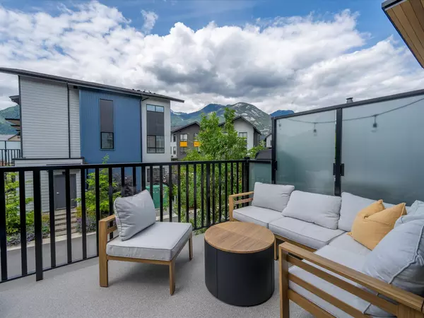 Squamish, BC V8B 1E6,1425 Shoal WAY