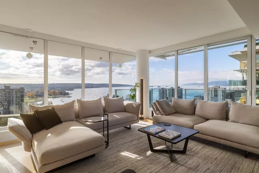 1365 Davie ST #1704, Vancouver, BC V6E 1N5