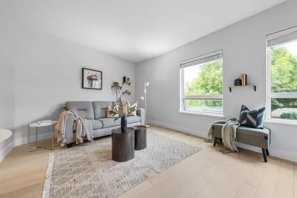 Maple Ridge, BC V2X 4R2,22226 Brown AVE #201