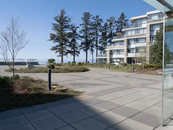 Sechelt, BC V7Z 0J2,5665 Teredo ST #206