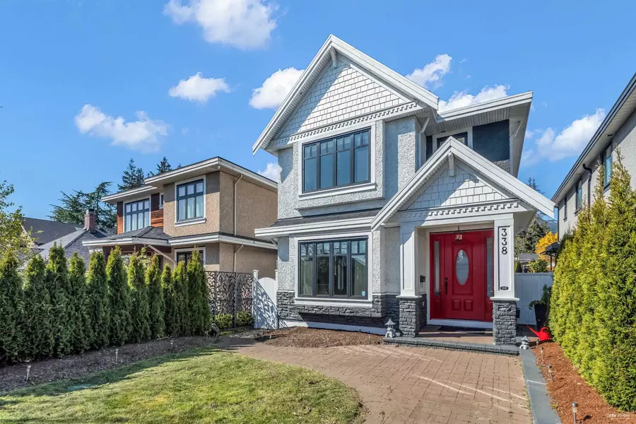 338 W 17th ST, North Vancouver, BC V7M 1V8