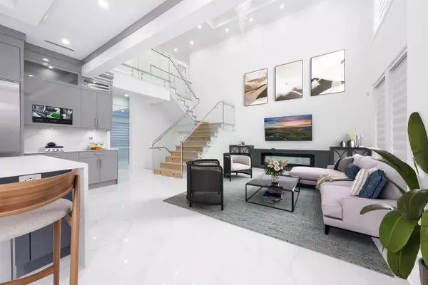 Coquitlam, BC V3J 3N8,1100 Como Lake AVE