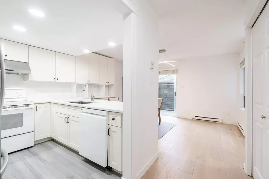 2912 Mt Seymour Pkwy, North Vancouver, BC V7H 1E9