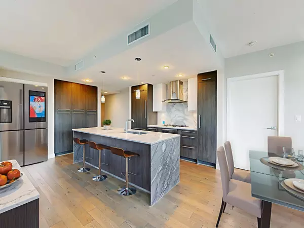 Vancouver, BC V5Z 2N1,677 W 41st AVE #408