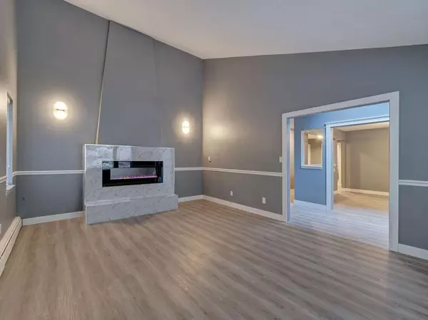 7462 Redrooffs RD Halfmoon Bay, BC V7Z 1C3