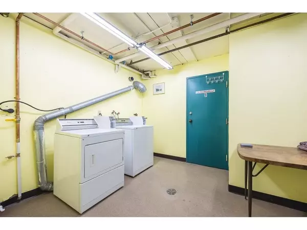 Agassiz, BC V0M 1A1,21000 Enzian WAY #406B